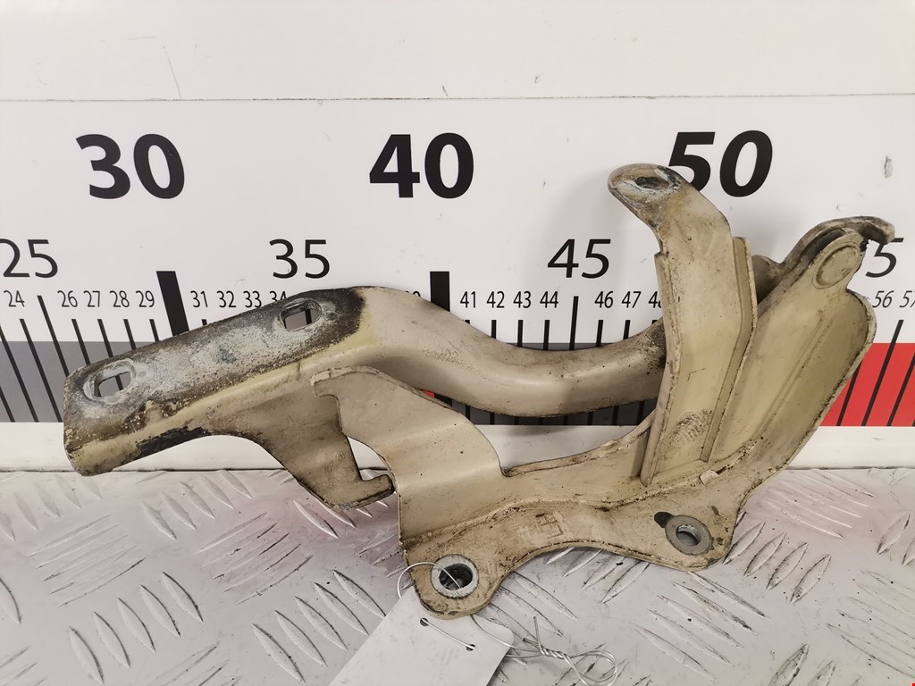 Петля капота левая/правая CHEVROLET Captiva 2006-2010