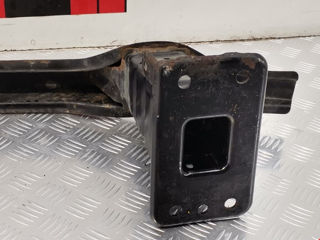 Усилитель переднего бампера (передний) BMW X5 E70 2007-2013