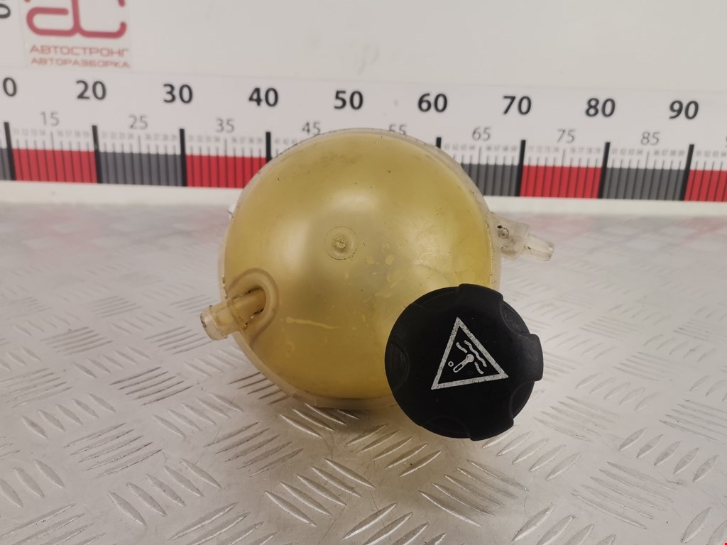 Бачок расширительный Peugeot 308 (2007-2015)