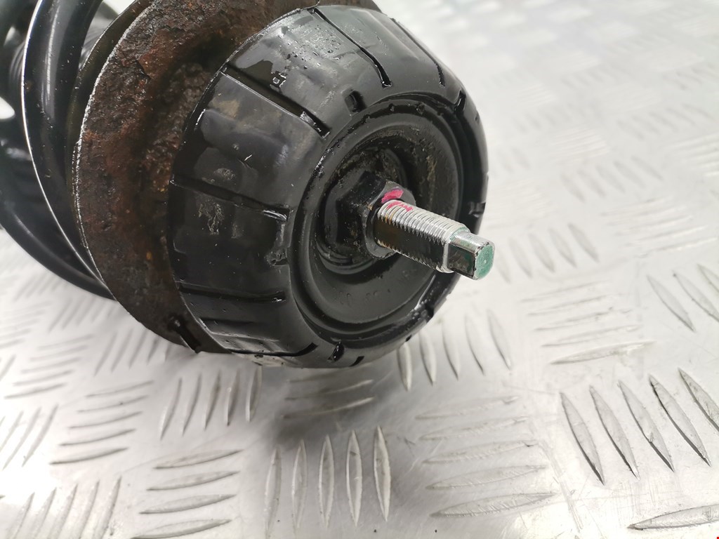 Амортизатор передний левый KIA Rio III 2011-2017