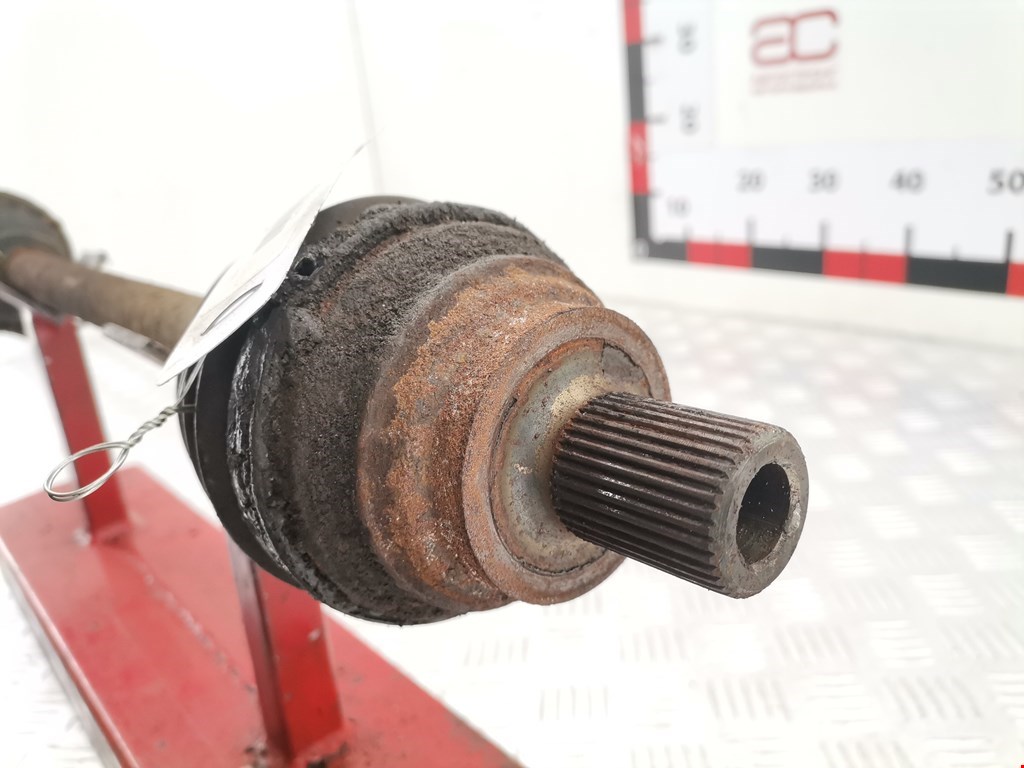 Полуось (привод, приводной вал) задняя левая SKODA Octavia A5 1Z- 2004-2013