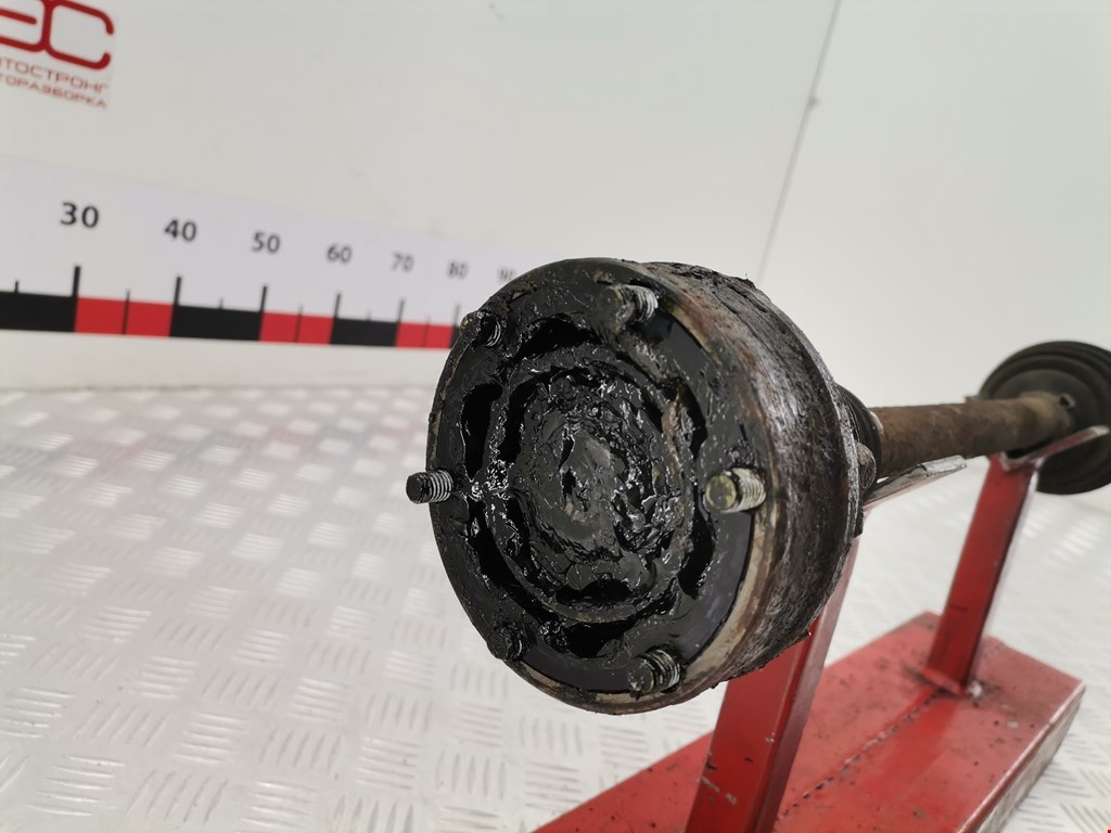 Полуось (привод, приводной вал) задняя правая SKODA Octavia A5 1Z- 2004-2013