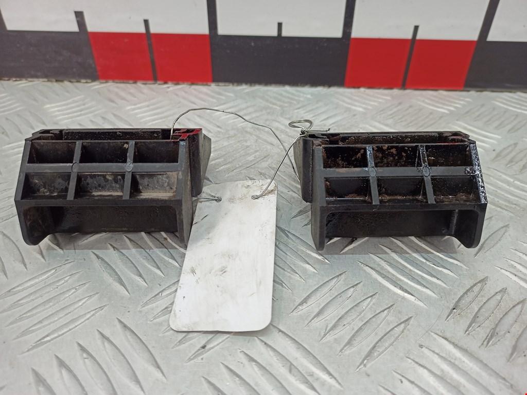 Кронштейн (крепление) радиатора BMW X5 E53 1999-2006