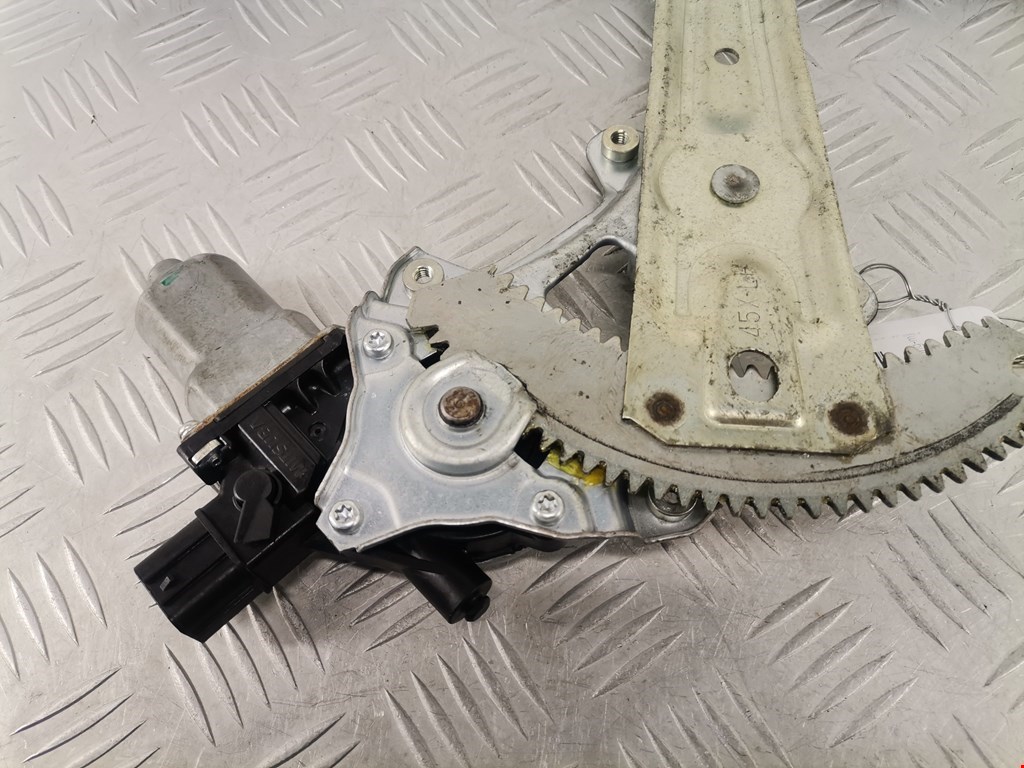 Стеклоподъемник передний правый MITSUBISHI ASX 2010-н.в.