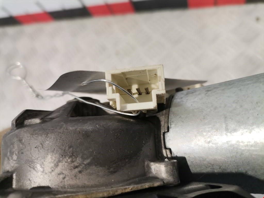 Моторчик стеклоочистителя задний RENAULT Laguna 2001-2007