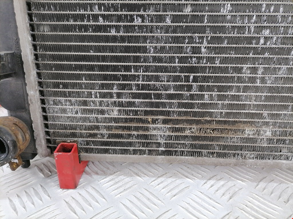 Радиатор основной HYUNDAI i30 2007-2012