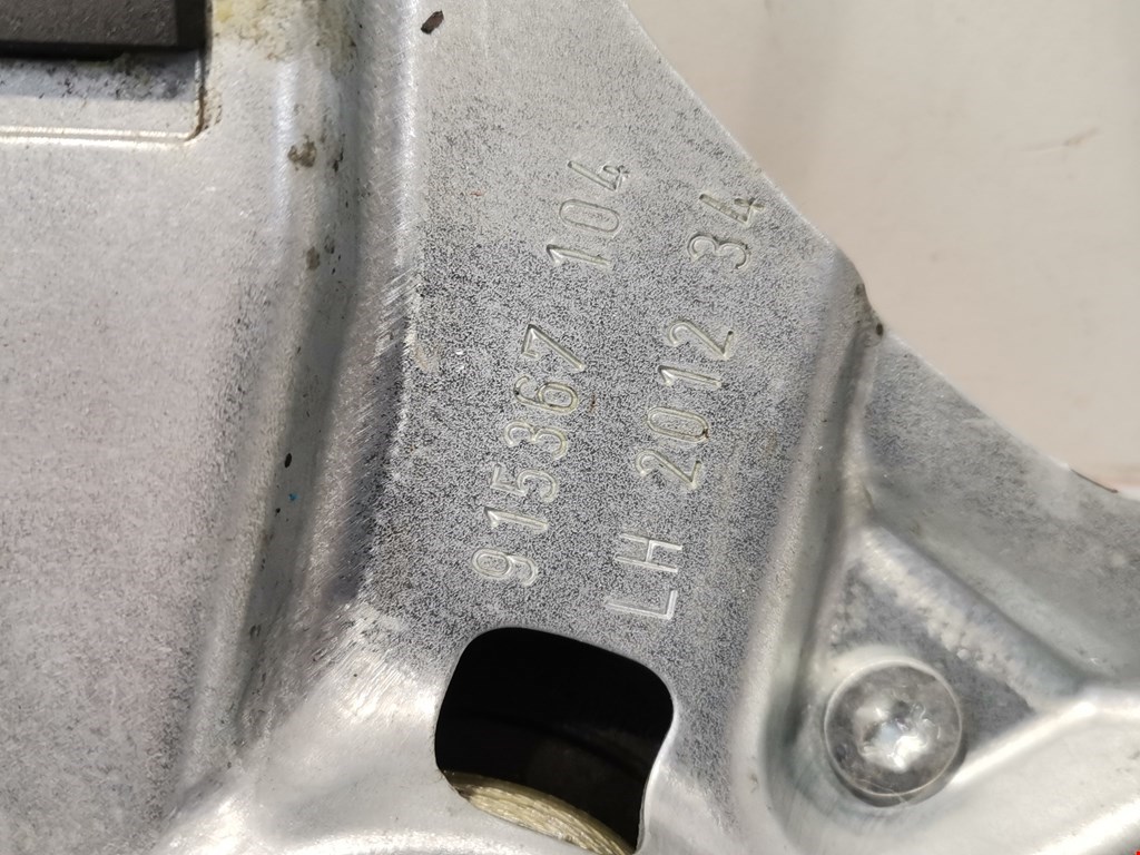 Стеклоподъемник передний левый OPEL Astra J 2009-2017