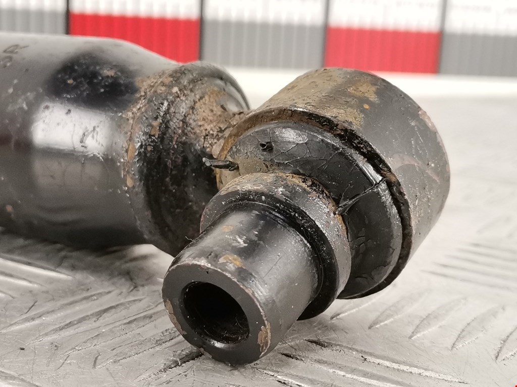 Амортизатор задний левый VOLVO V70 II 2000-2007