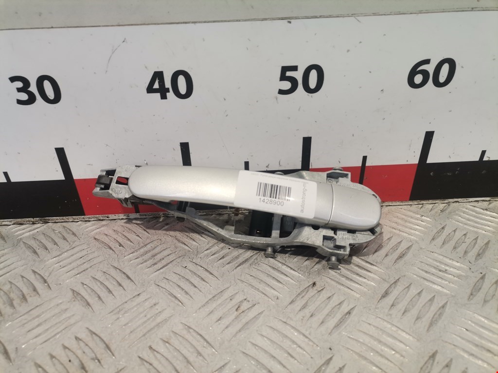 Ручка двери передней наружная левая SKODA Fabia MK2 5J 2007-2014