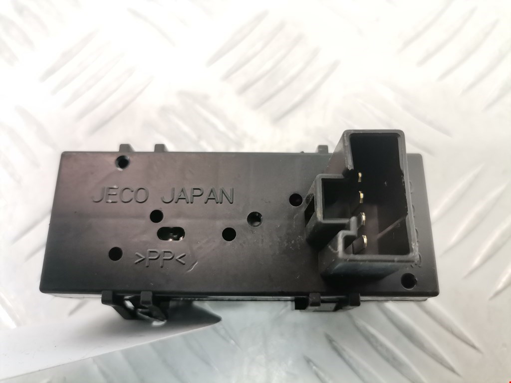 Часы TOYOTA Prius II XW20 2003-2012