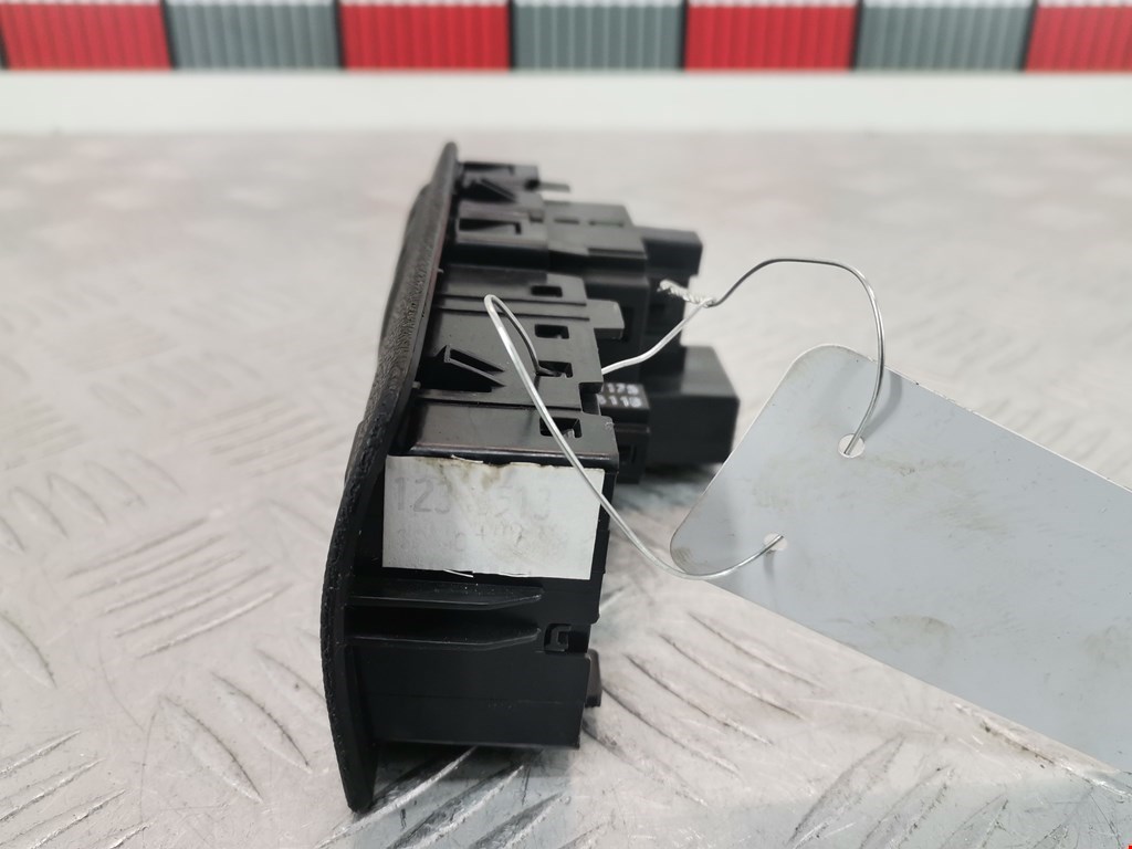 Кнопка корректора фар RENAULT Megane III 2009-2016