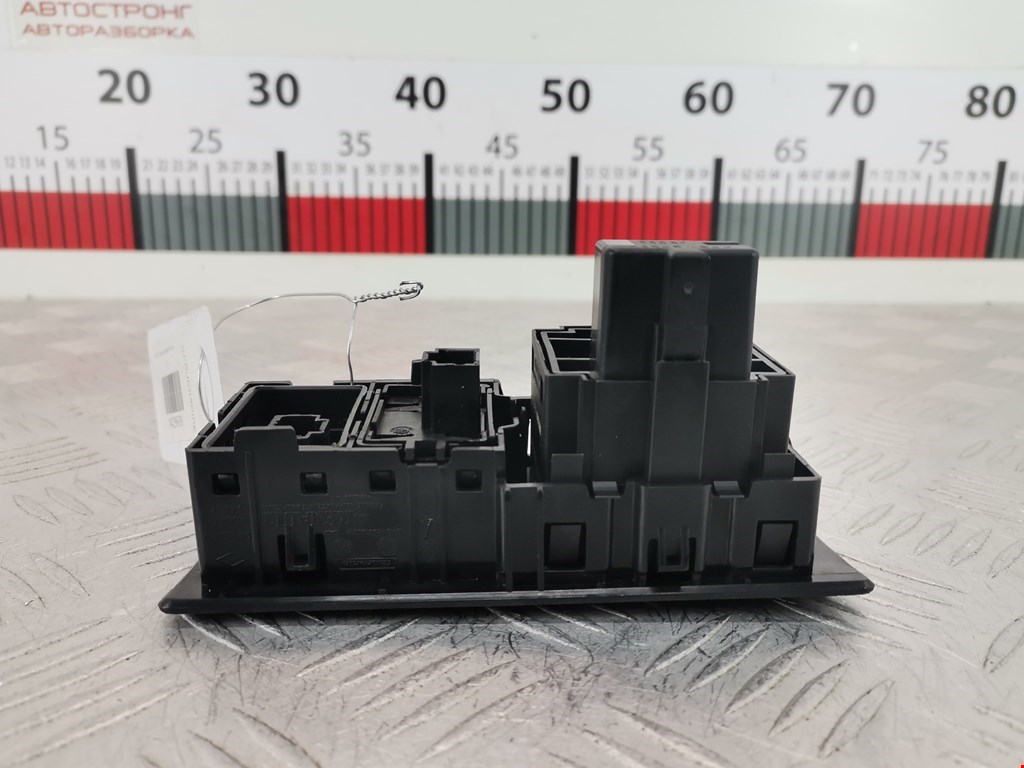 Кнопка корректора фар RENAULT Megane III 2009-2016