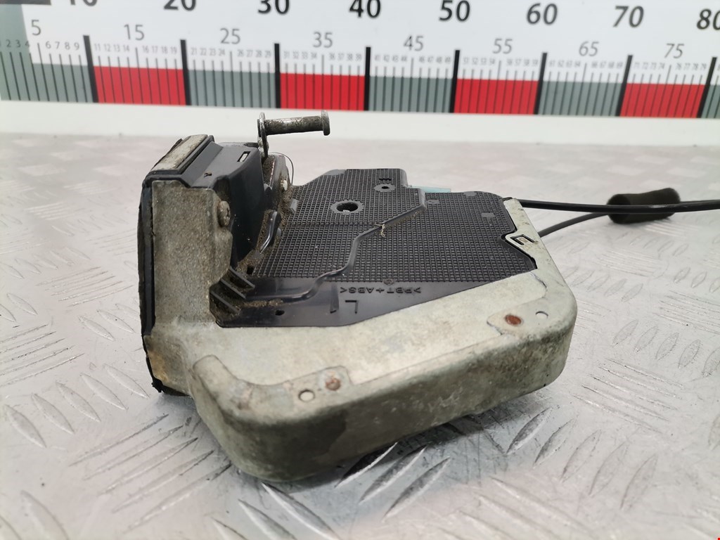 Замок двери задней левой SUZUKI Grand Vitara 2005-2015