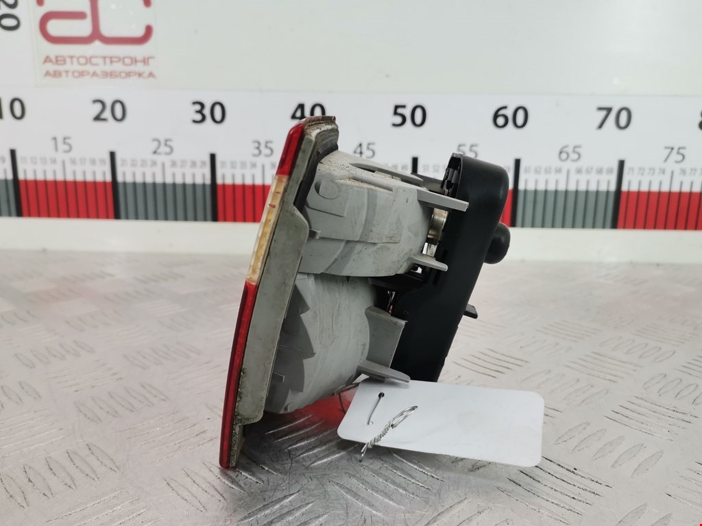 Фонарь задний внутренний правый BMW 3er E46 1998-2006