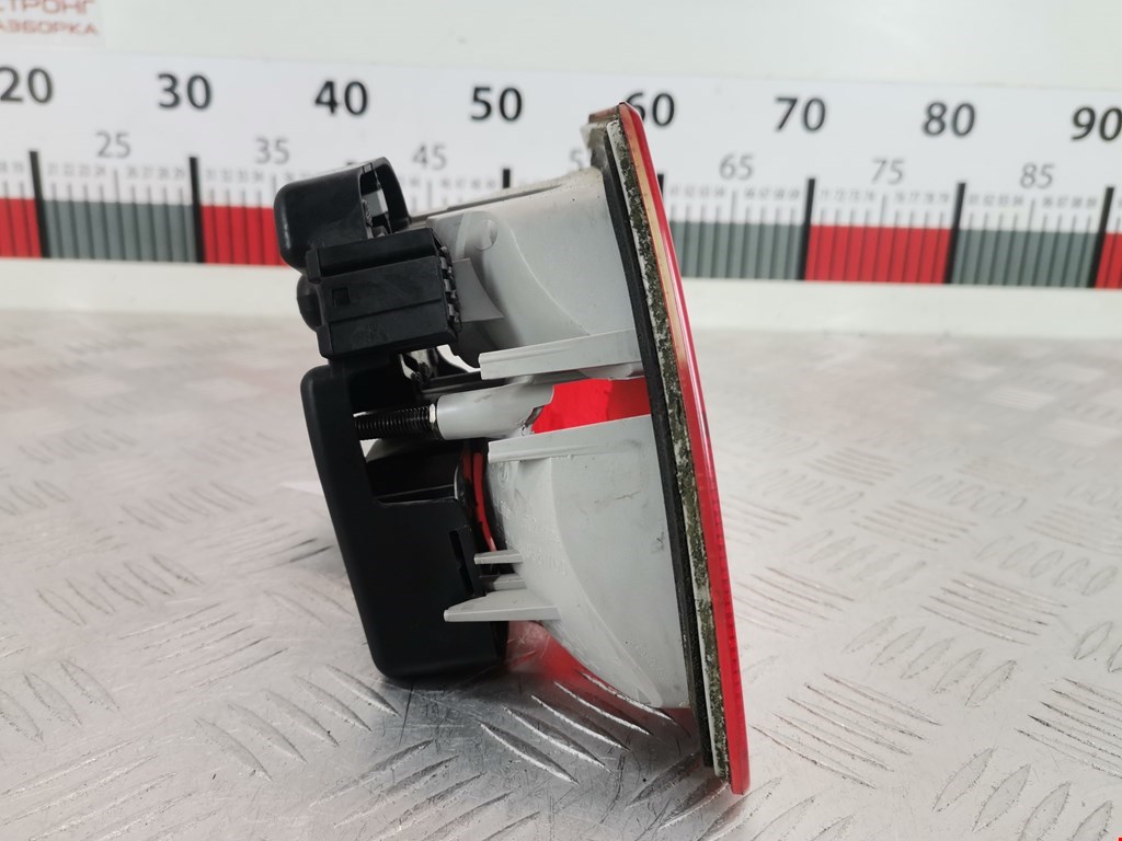 Фонарь задний внутренний правый BMW 3er E46 1998-2006