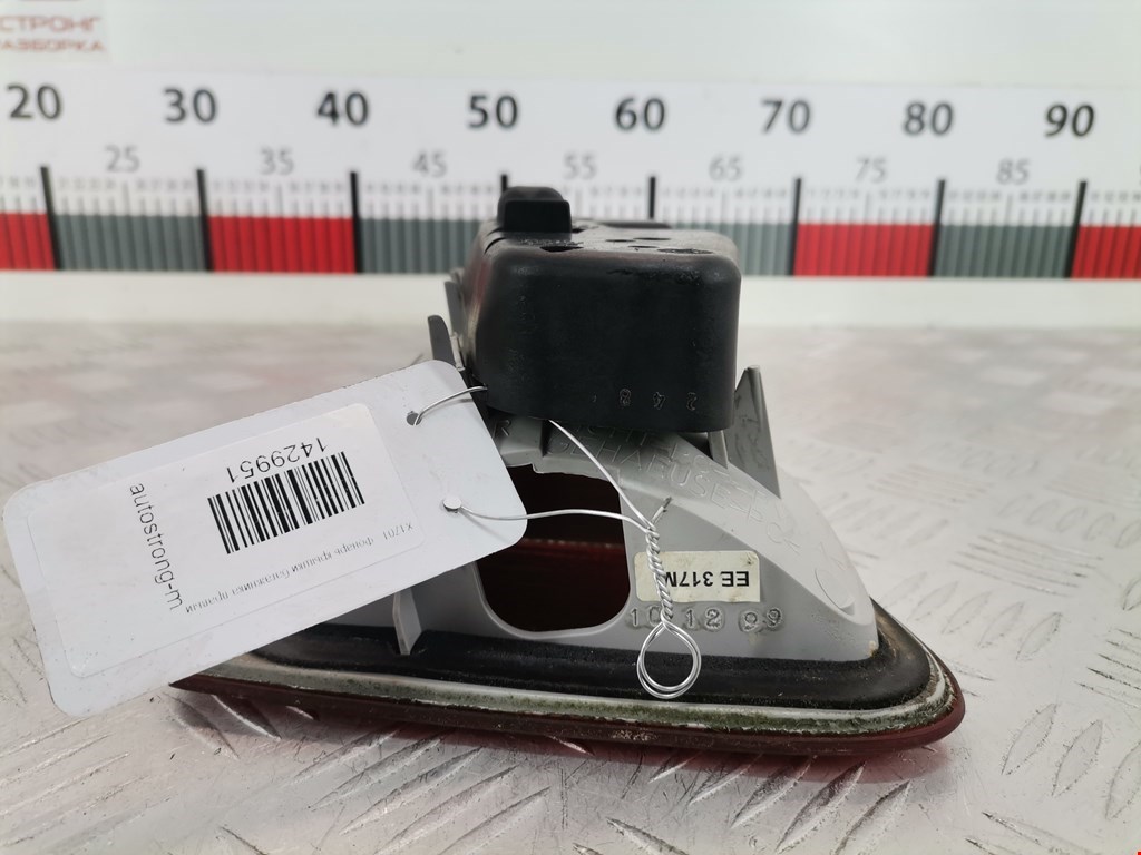 Фонарь задний внутренний правый BMW 3er E46 1998-2006