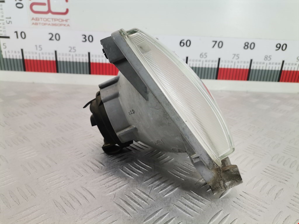 Фара правая NISSAN Pick-up D22 1996-2007