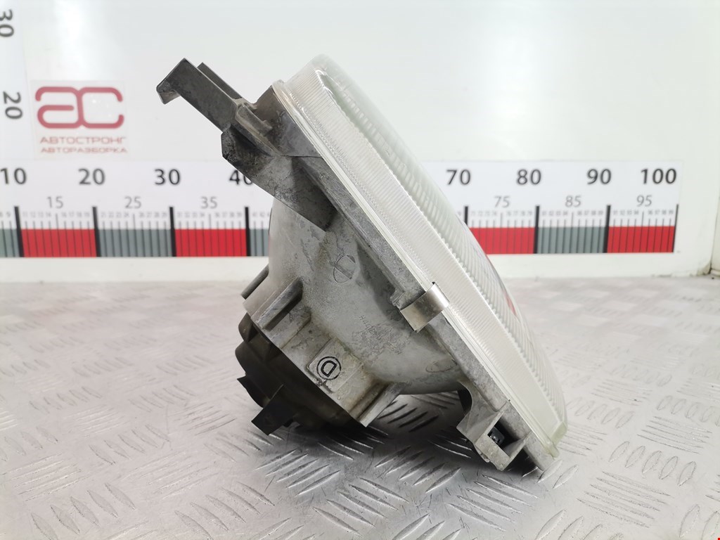 Фара правая NISSAN Pick-up D22 1996-2007