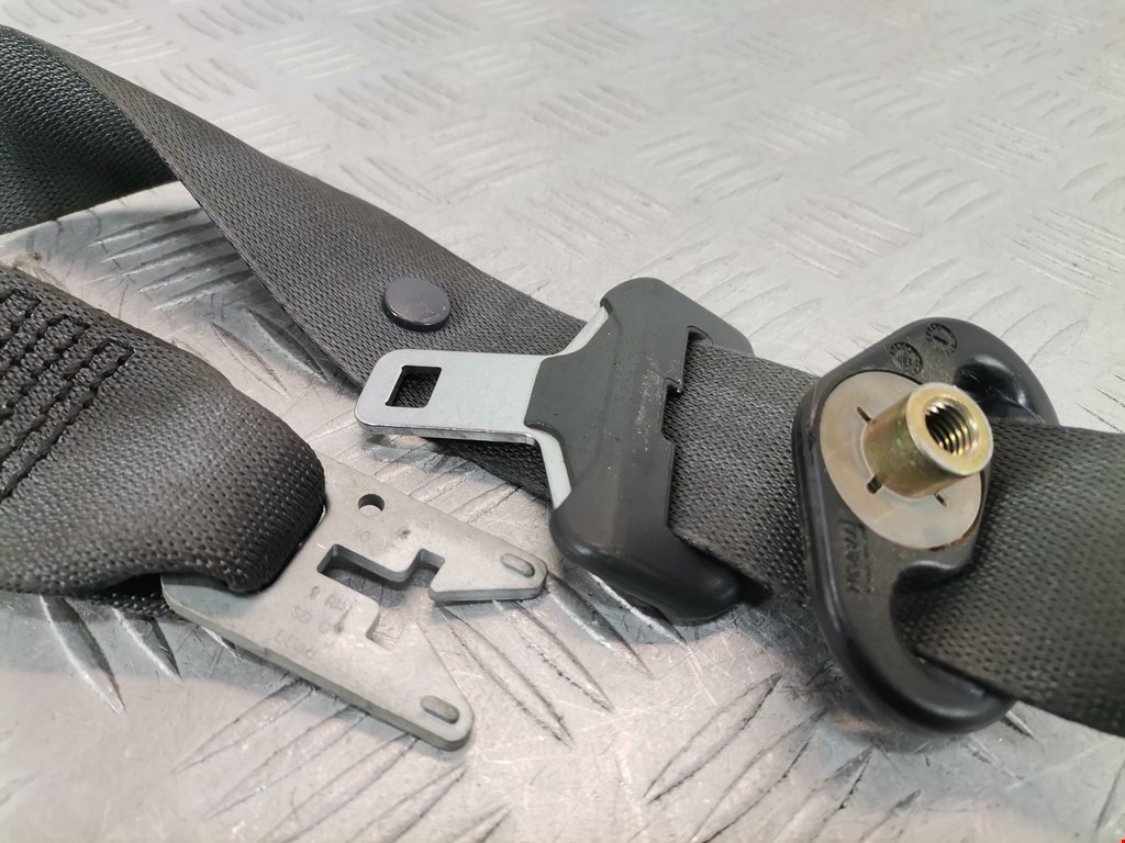 Ремень безопасности передний правый RENAULT Laguna 2001-2007