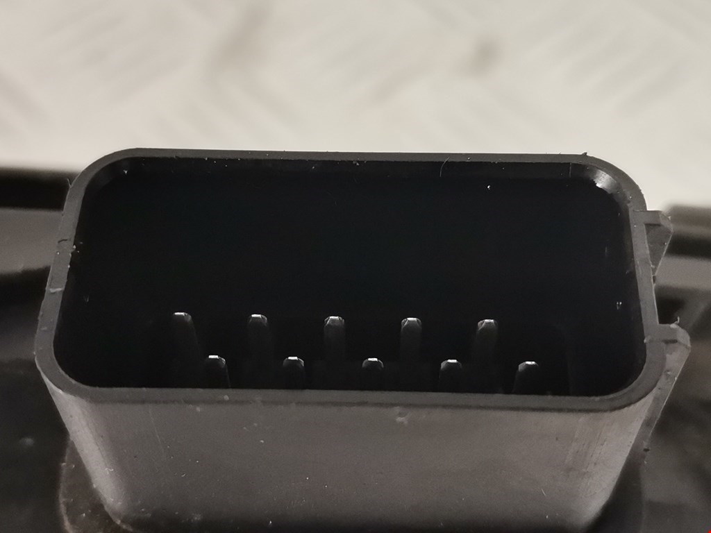 Замок двери задней левой FORD Focus II 2005-2011