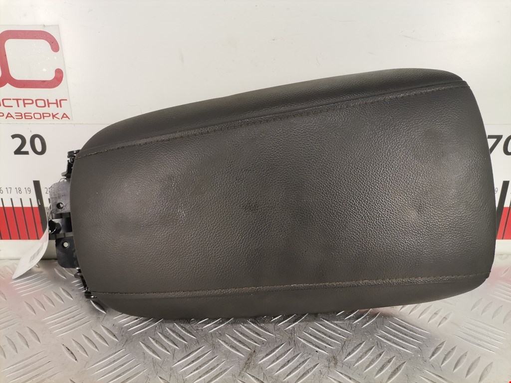 Подлокотник в салон FORD Mondeo V 2015-н.в.