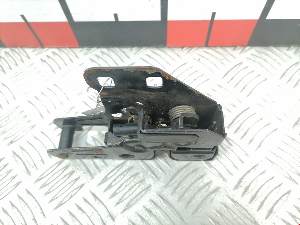 Замок капота AUDI A4 B7 2004-2007