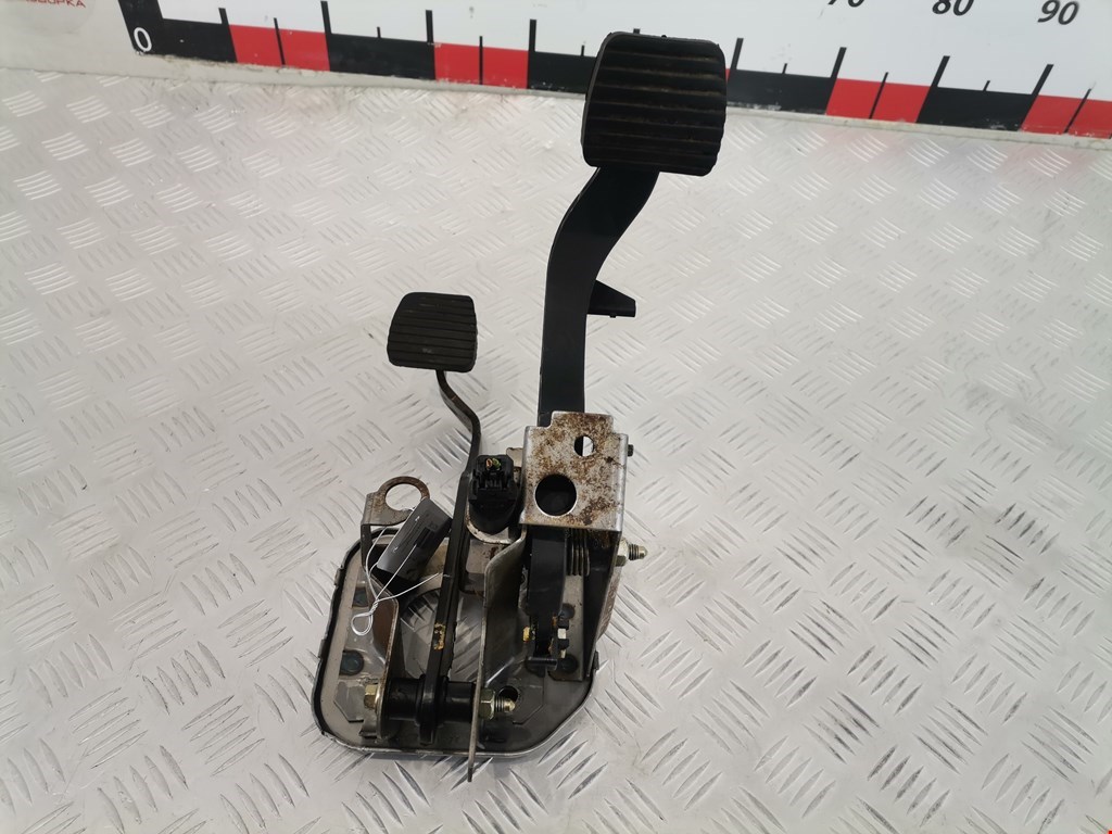 Блок педалей (педальный узел) PEUGEOT 206 1998-2012