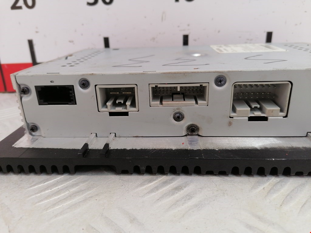 Усилитель акустической системы VOLVO XC90 2002-2014