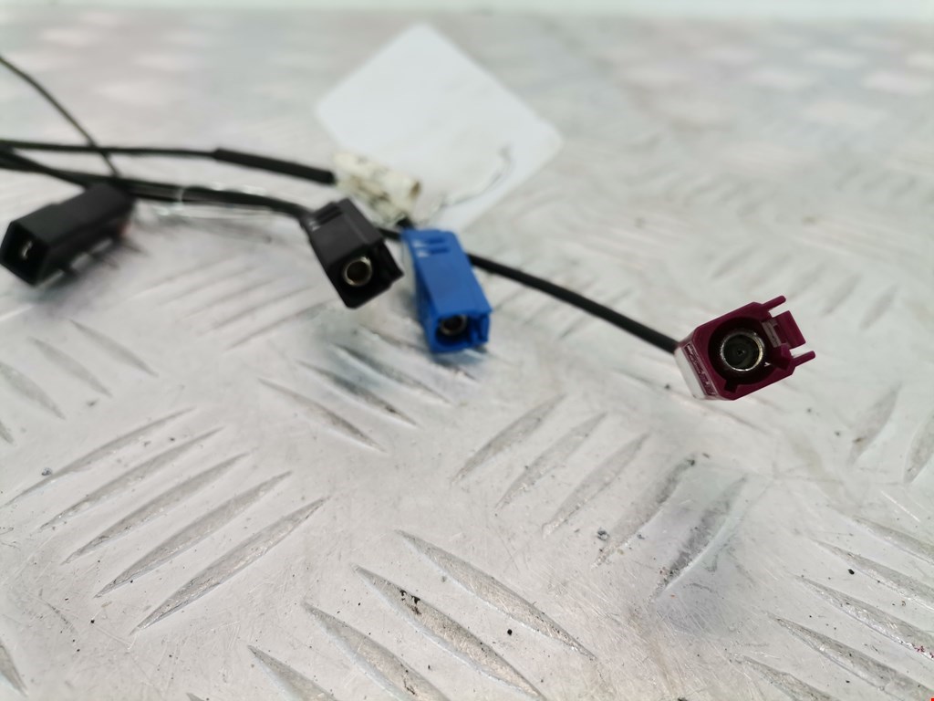 Антенна MAZDA 323 BA 1994-1998