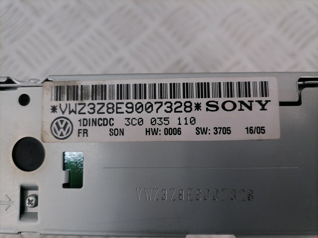 Ченджер компакт дисков VOLKSWAGEN Passat B6 2005-2011