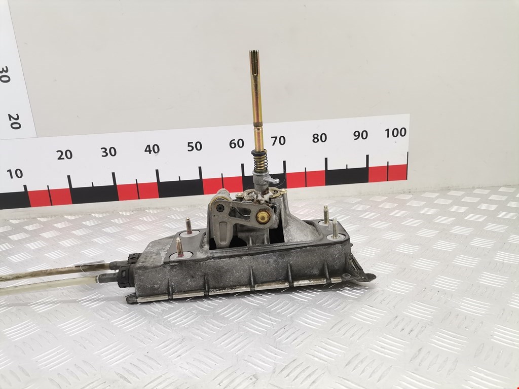 Кулиса (селектор) АКПП/МКПП в салоне SKODA Fabia MK1 1999-2006