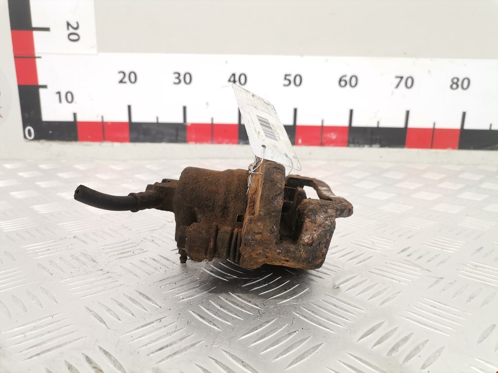 Суппорт задний правый SUBARU Impreza 2000-2007