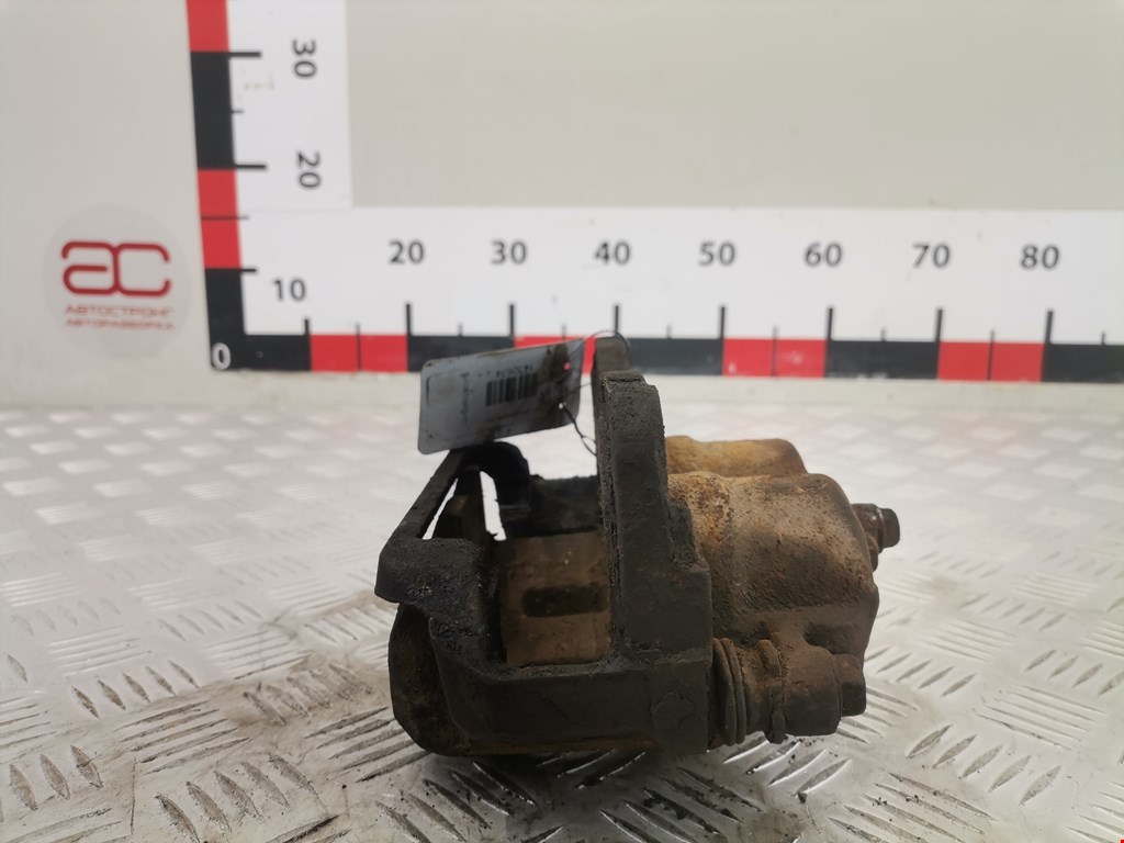 Суппорт передний левый SUBARU Impreza 2000-2007