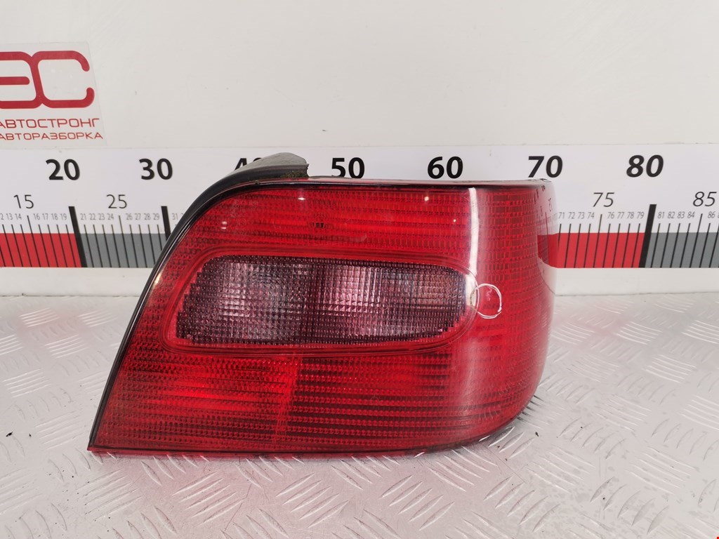 Фонарь задний правый CITROEN Xsara 1997-2000