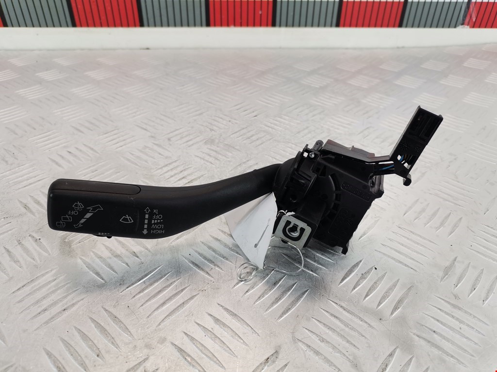 Переключатель стеклоочистителя VOLKSWAGEN Golf V 2003-2009