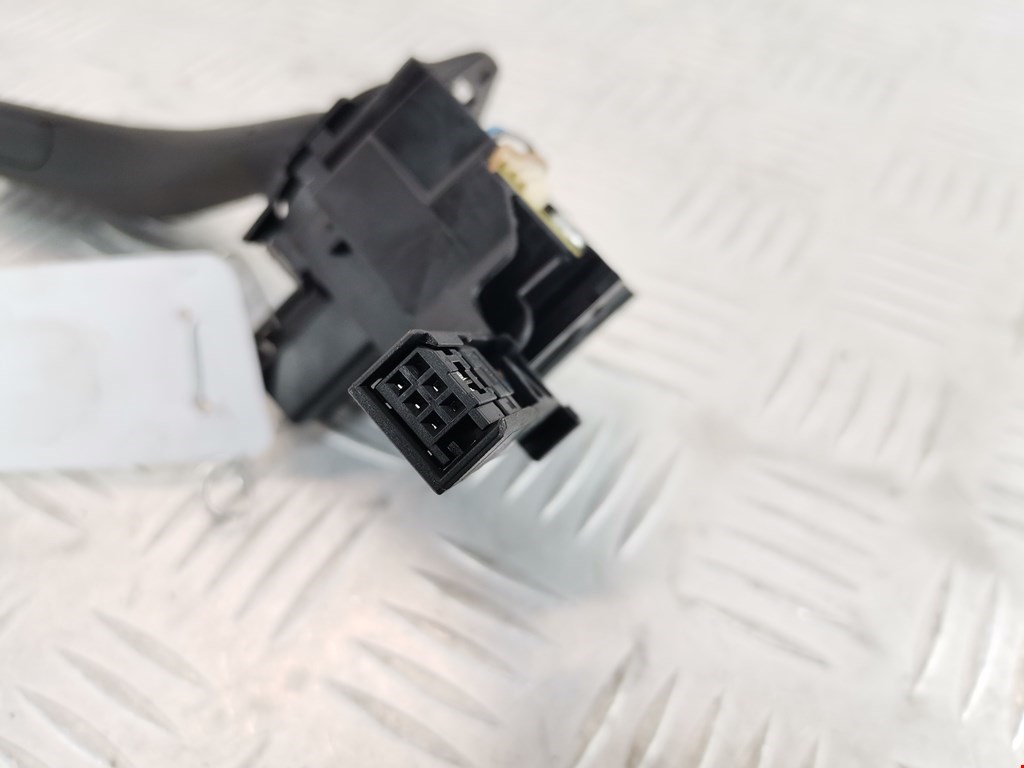 Переключатель стеклоочистителя VOLKSWAGEN Golf V 2003-2009