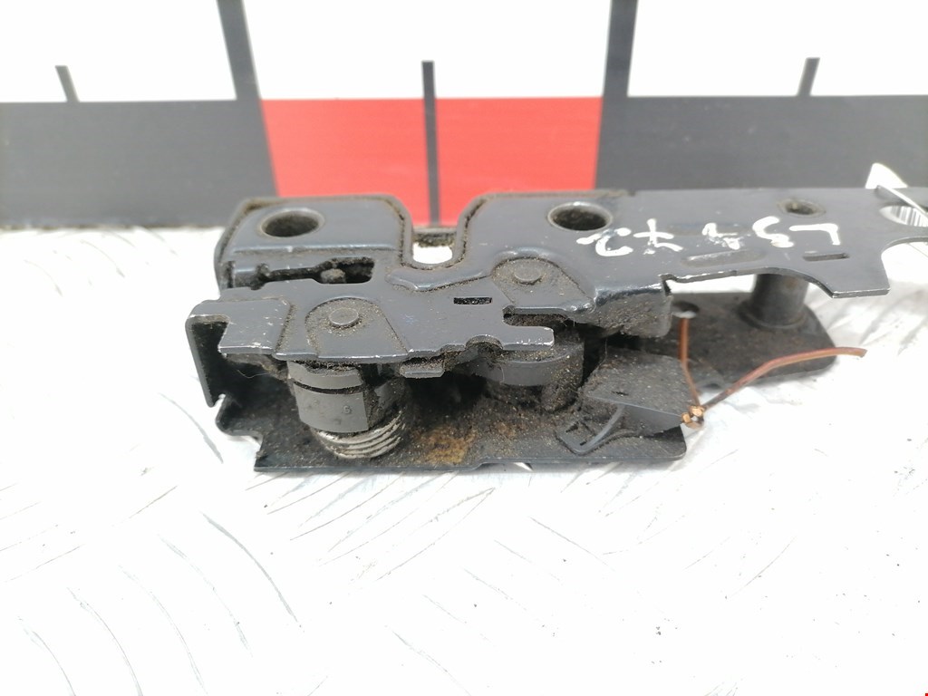 Замок капота AUDI A3 8P 2003-2013