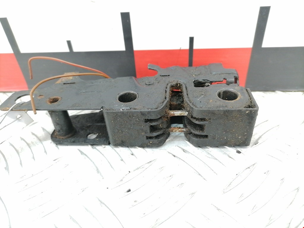 Замок капота AUDI A3 8P 2003-2013