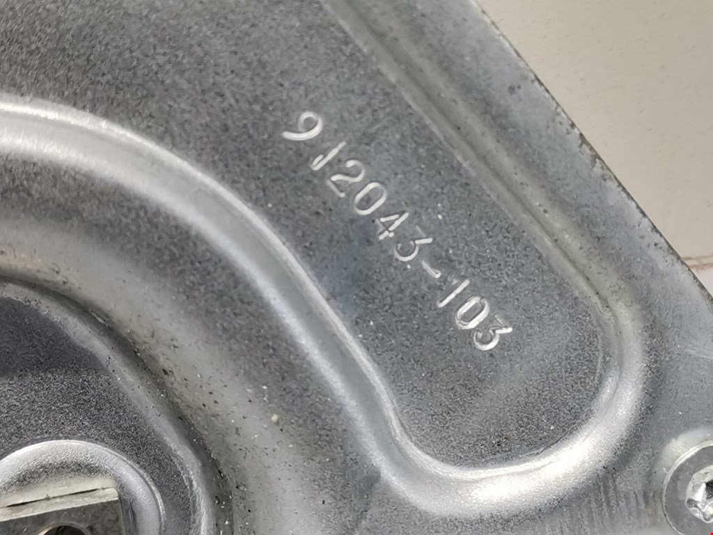 Стеклоподъемник передний левый PEUGEOT 5008 2009-2016