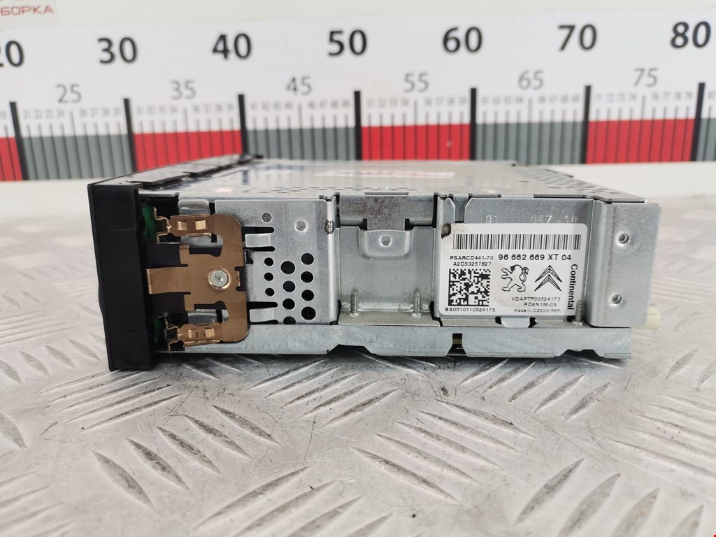 Магнитола CITROEN C3 2009-2016