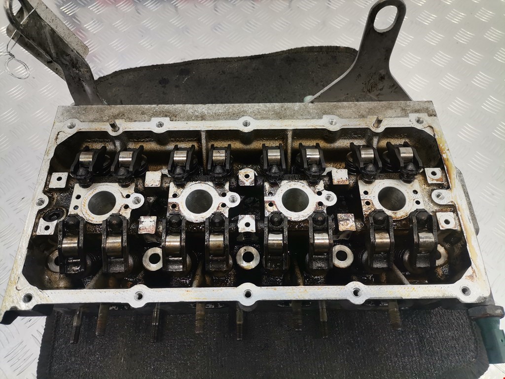 Головка блока (пустая) VOLKSWAGEN Polo III 1994-2001