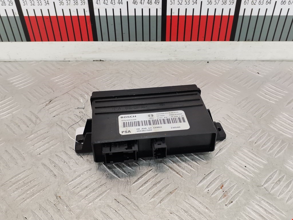 Блок управления парктрониками CITROEN Berlingo 2008-н.в.