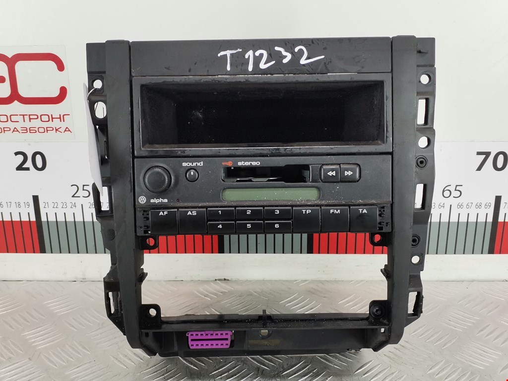 Магнитола VOLKSWAGEN Golf IV 1997-2003