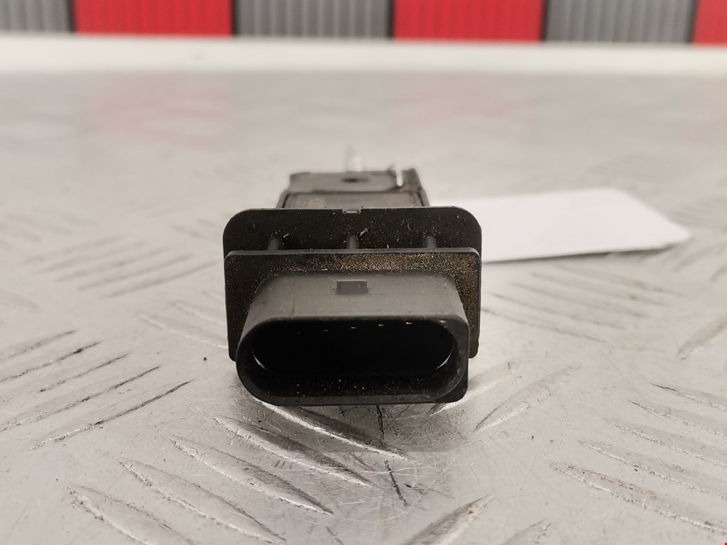 Расходомер воздуха (массметр, датчик ДМРВ) SKODA Octavia A4 1U- 1997-2010