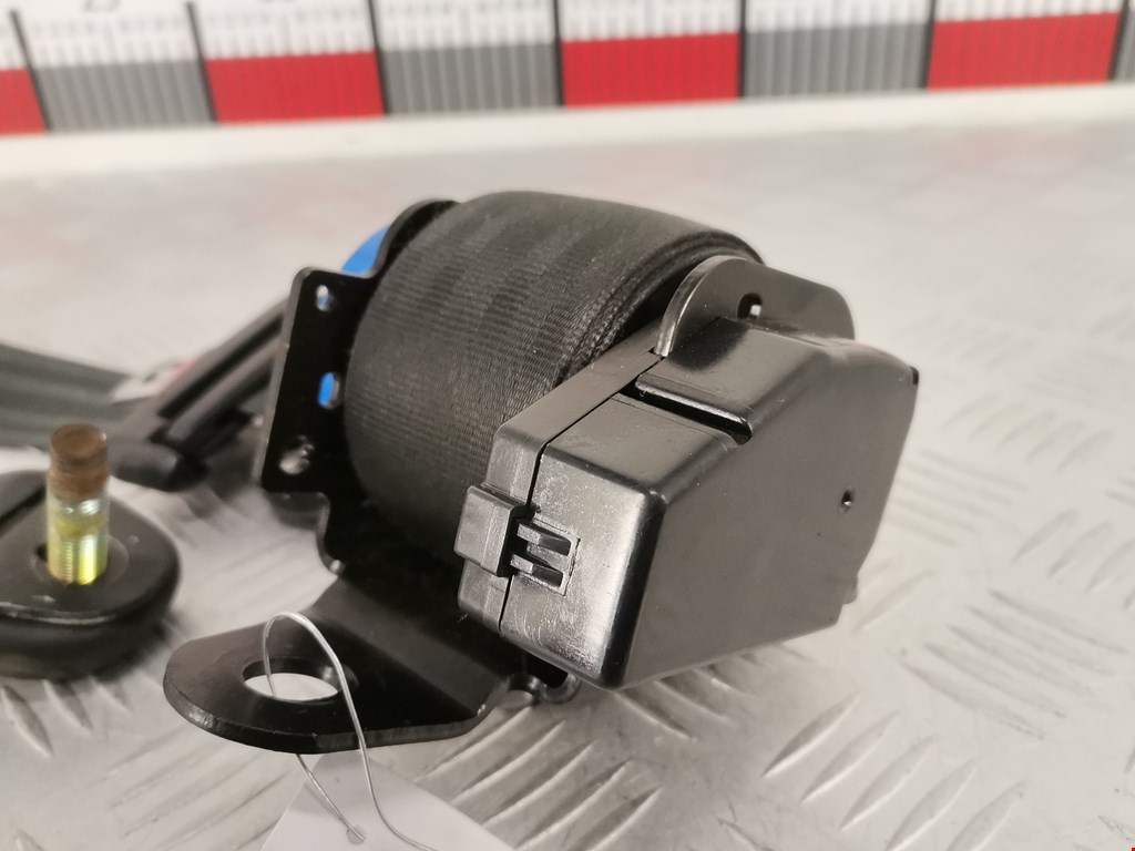 Ремень безопасности передний правый CHRYSLER Voyager III GS 1995-2000