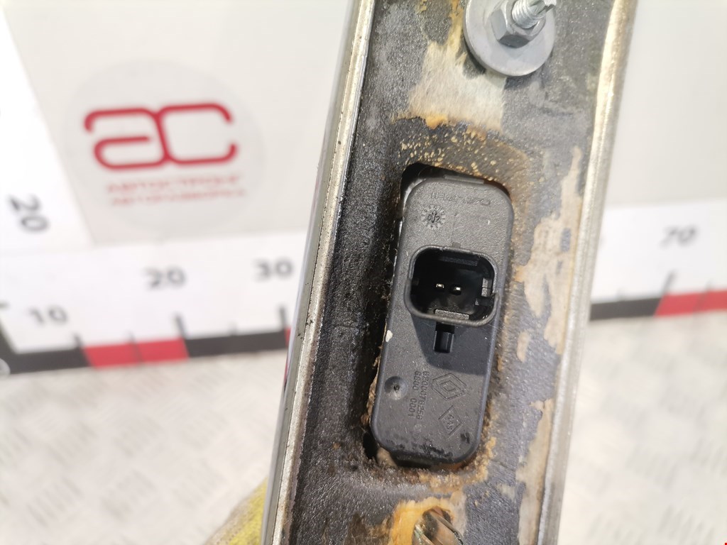 Ручка двери багажника наружная RENAULT Laguna 2007-2015