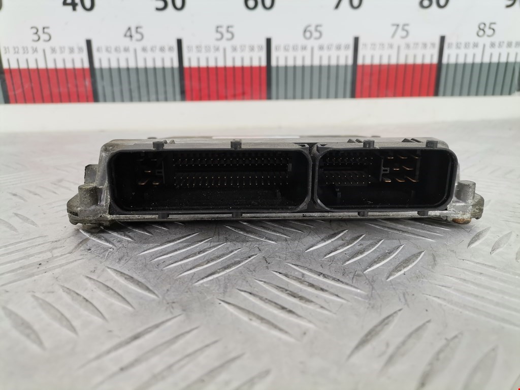 Блок управления двигателя (ЭБУ) SKODA Fabia MK1 1999-2006