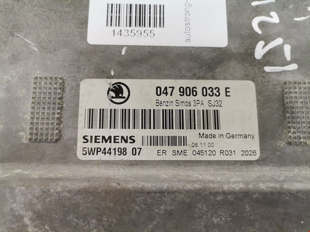 Блок управления двигателя (ЭБУ) SKODA Fabia MK1 1999-2006