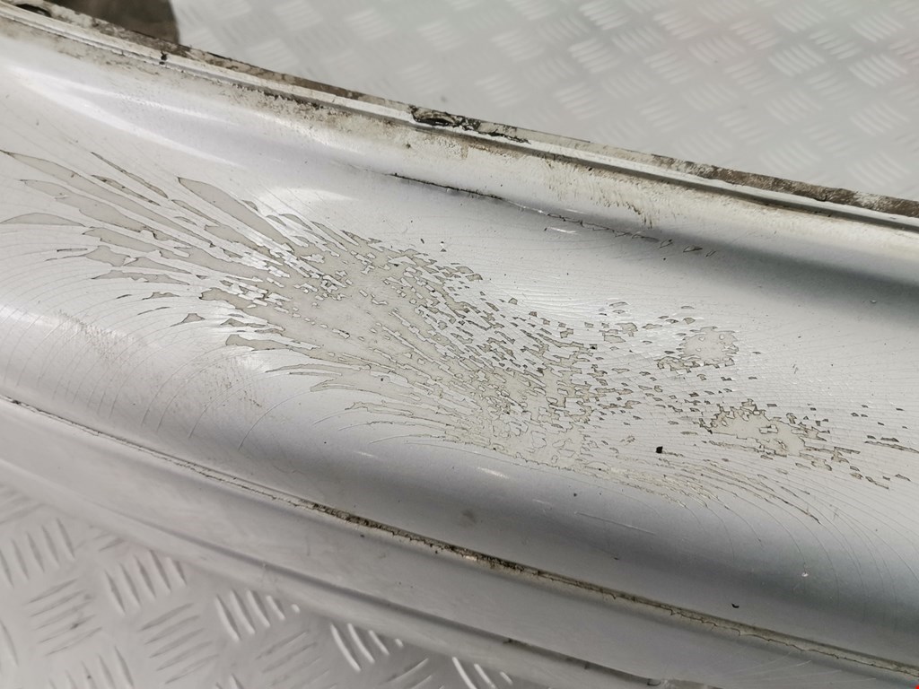 Бампер задний SUBARU Impreza 1992-2000