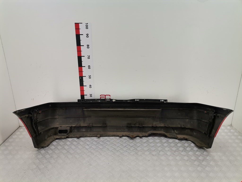 Бампер задний VOLKSWAGEN Golf III 1991-1997